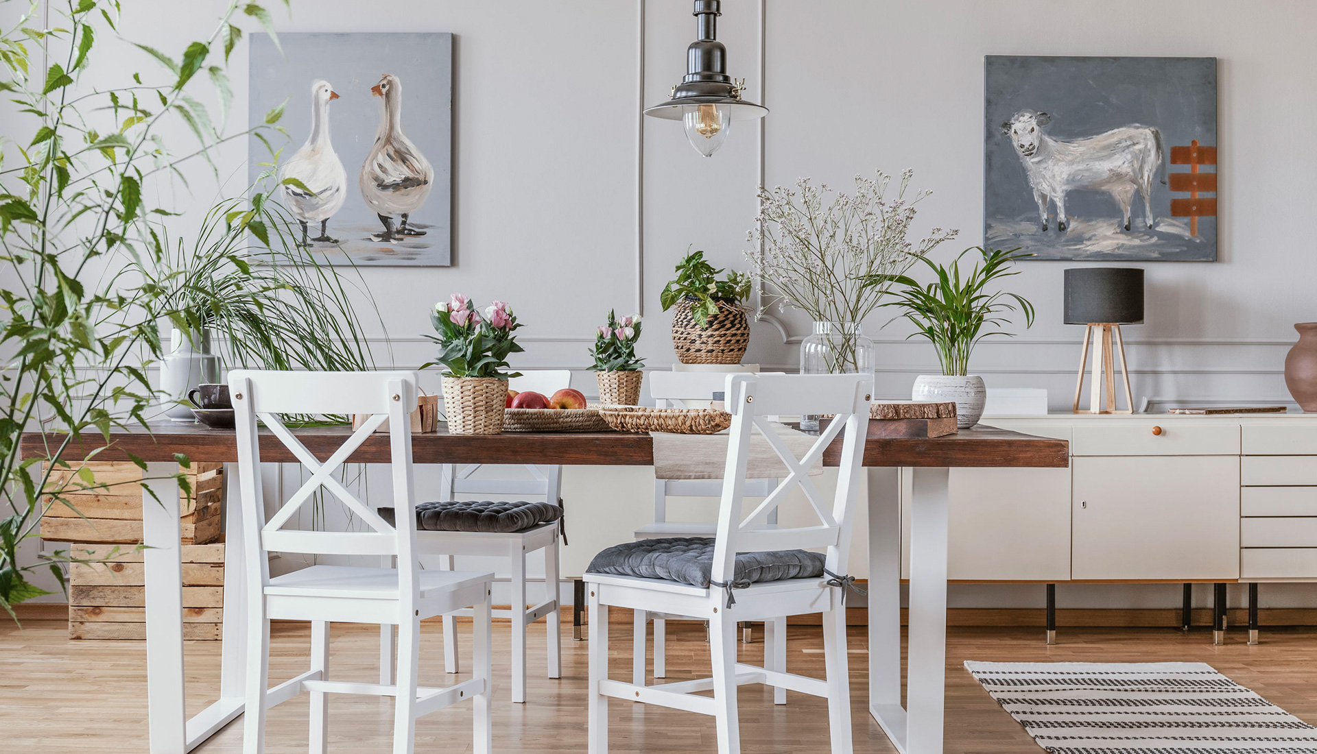 Luna Modern Solid Wood Dining Collection